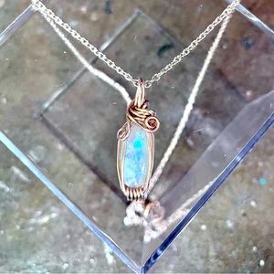 Rose Gold & Moonstone Simple Elegant Necklace